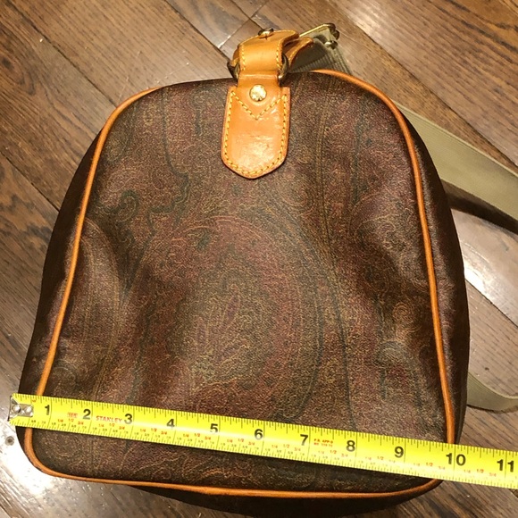 ETRO Milano Red Paisley Boston Weekend Bag With Carry Strap 50 cm - Picture 10 of 17